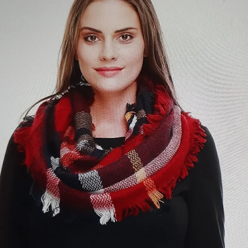 NEW Infinity Scarf Navy/Burgundy Plaid Winter Women's‎